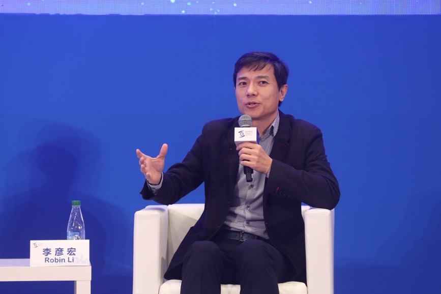 李彦宏对话马化腾：百度AI开放平台，不要怕，大胆用！