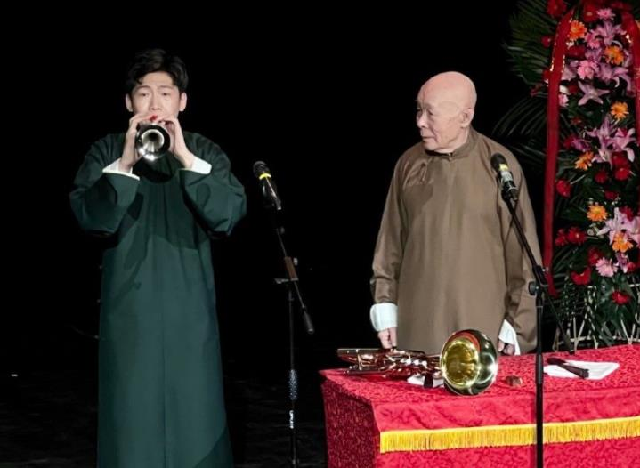 相声圈里学历最高的是谁?最高的相声社团是大逗相声(旗下艺人名单)